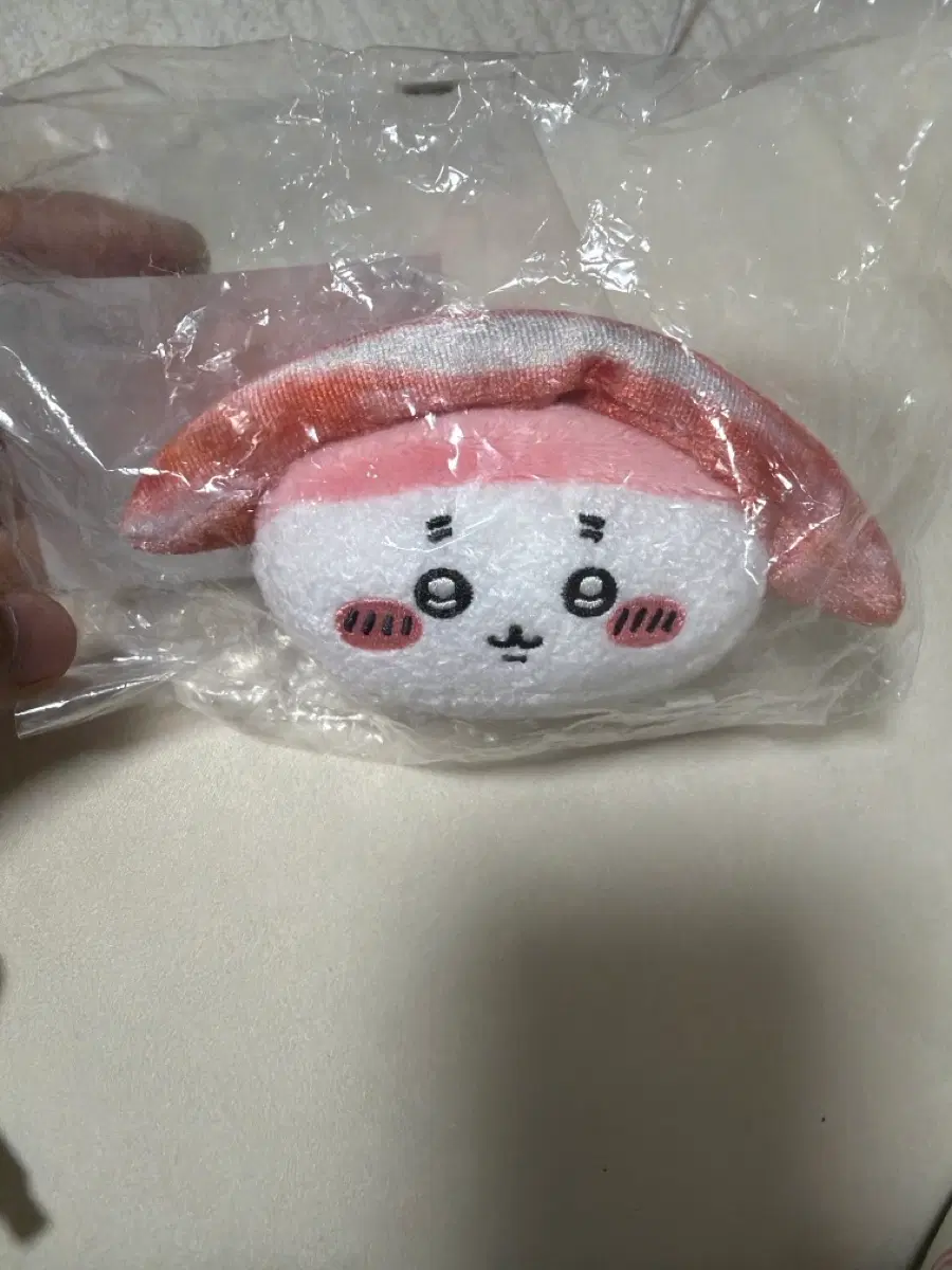 먼작귀 치이카와 쿠지 초밥 카니