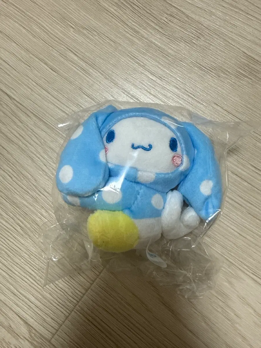 토리든 시나모롤 자석인형 미개봉