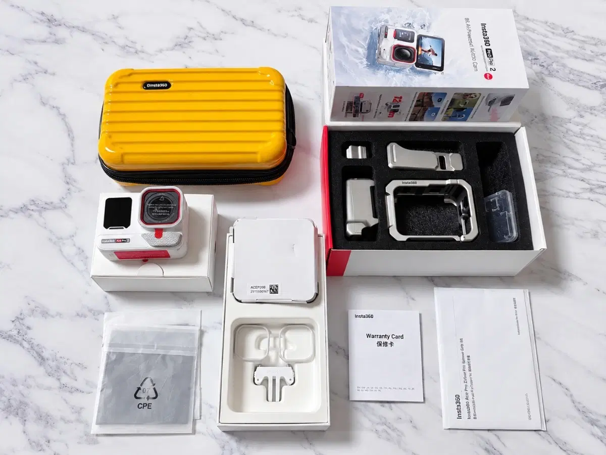 인스타360 Ace Pro 2 스냅샷 키트 + Xplorer Grip Kit 그립키트 일괄
