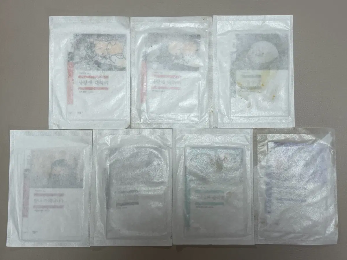 민음사 책갈피 gs25 민음사 콜라보 빵 책갈피 (사랑에 대하여, 명심보감, 동물농장, 로미오와 줄리엣)