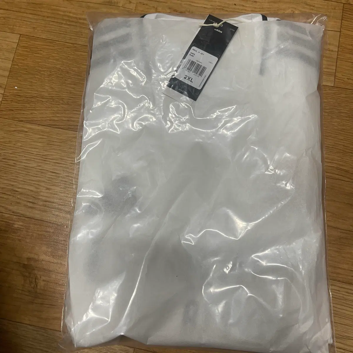 2025 아디다스 레알마드리드 유니폼 L,XL,2XL,3XL사이즈  미개봉 새제품