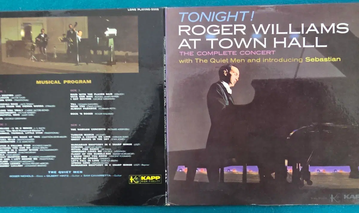 로저 윌리엄스 - AT TOWN HALL 공연실황(미국초반) 2LP