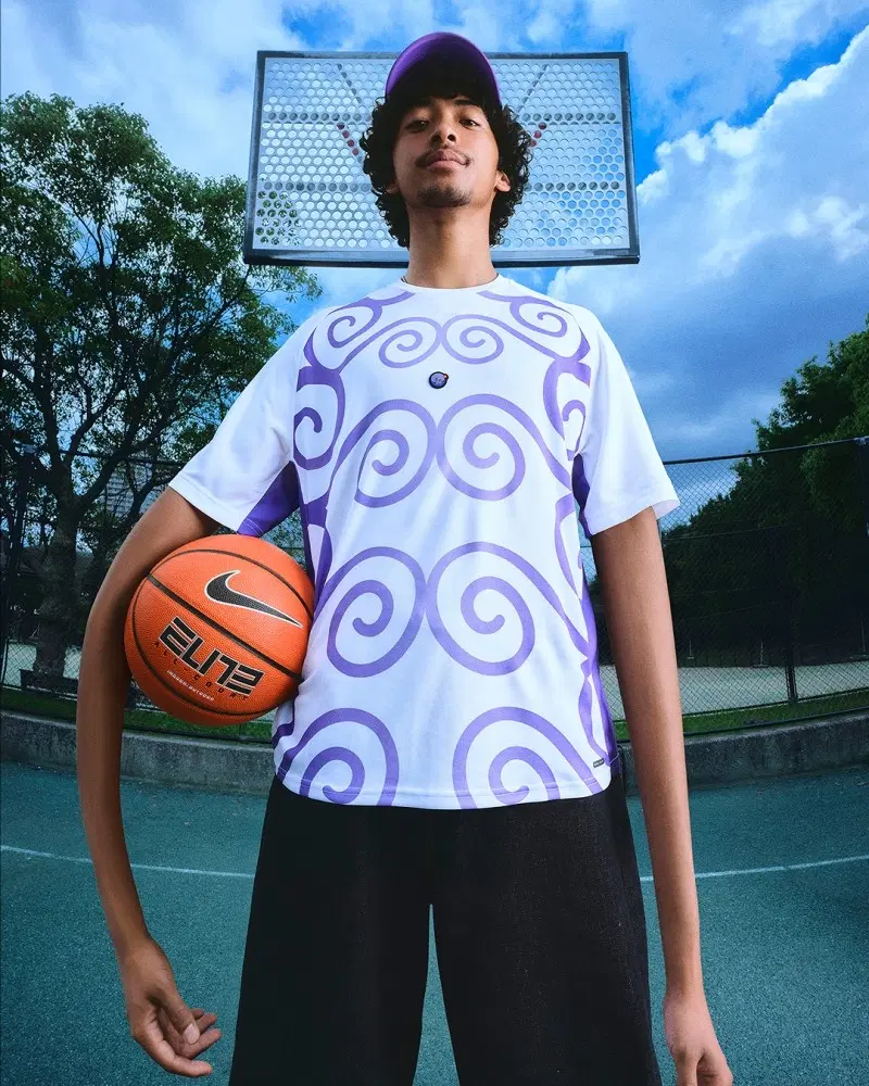 원피스 X 나이키(Nike) 콜라보 티셔츠 저지 모자 판매