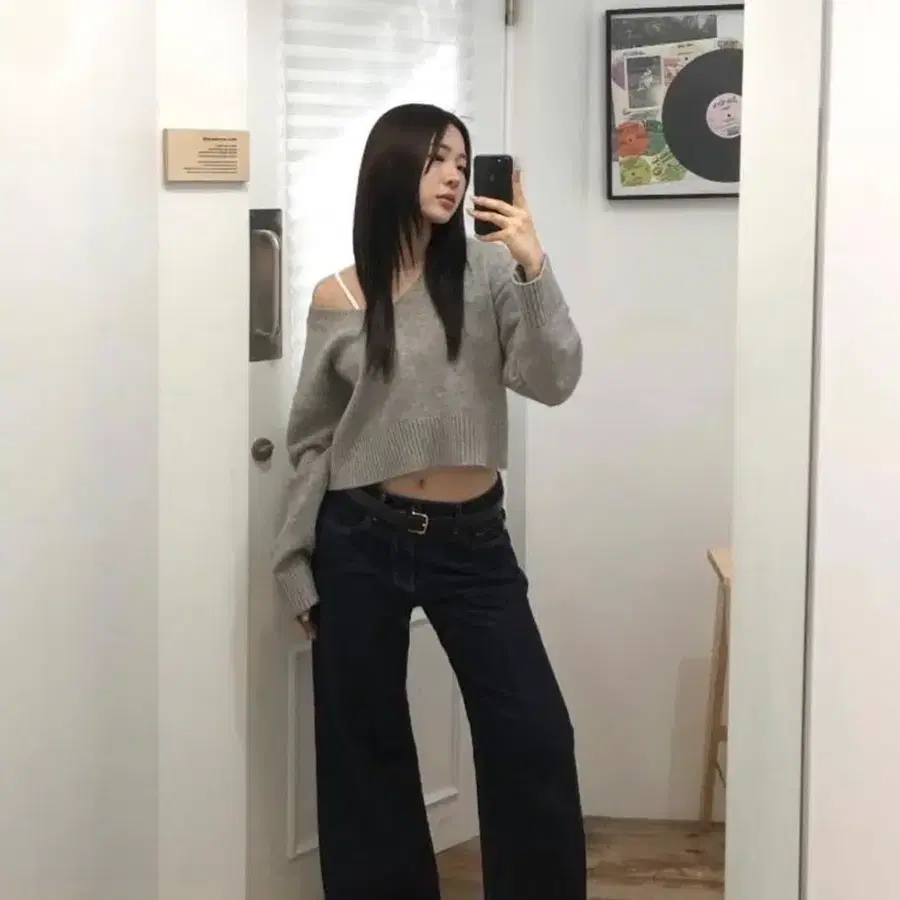 글로니 G클래식 브이넥니트풀오버