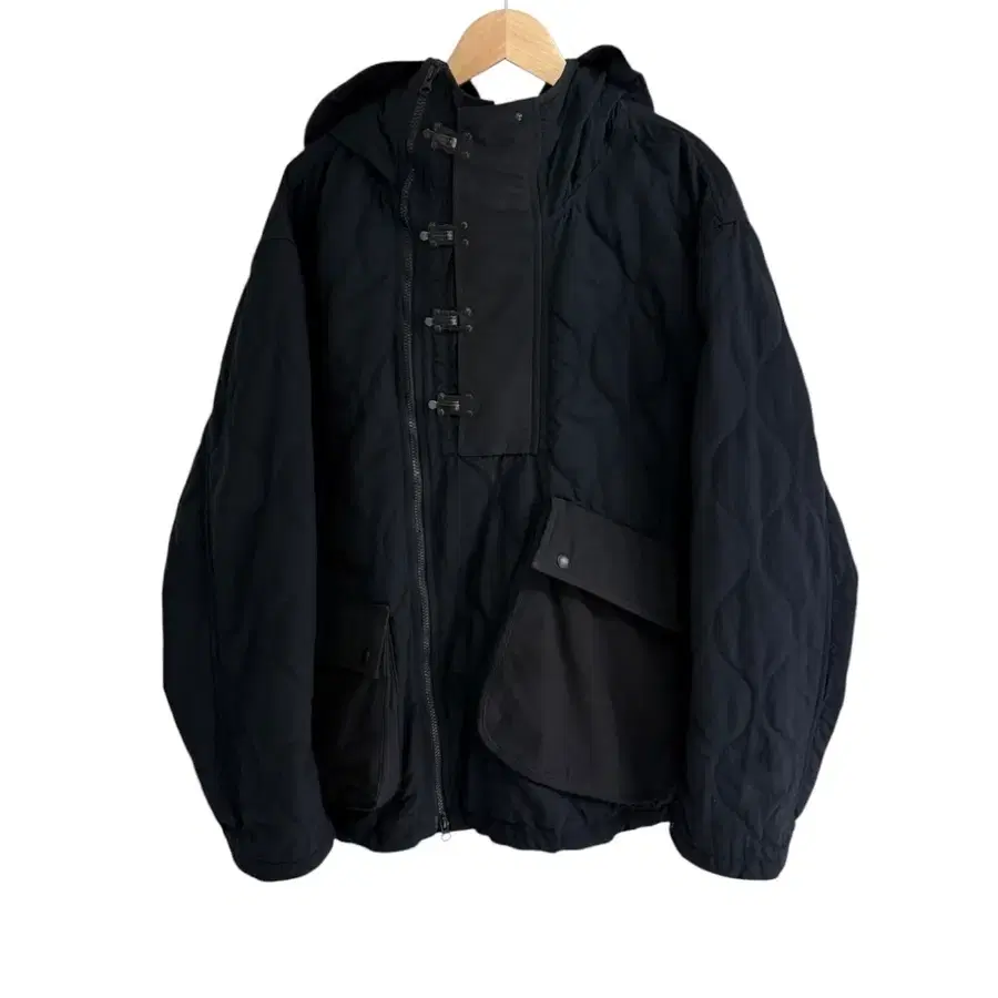 네이버후드 18AW WWP 패디드 퀼팅 후드 자켓