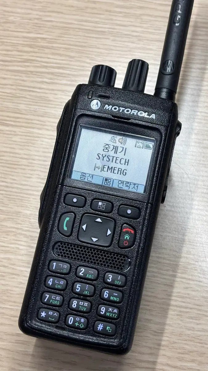 모토로라 MTP3550 무전기 UHF