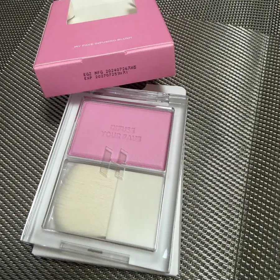 홀리카 블러셔 이노센스 새상품