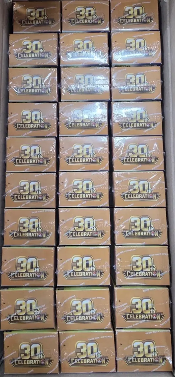 포켓몬카드 30주년 기념 40박스 일괄 판매 합니다 !!