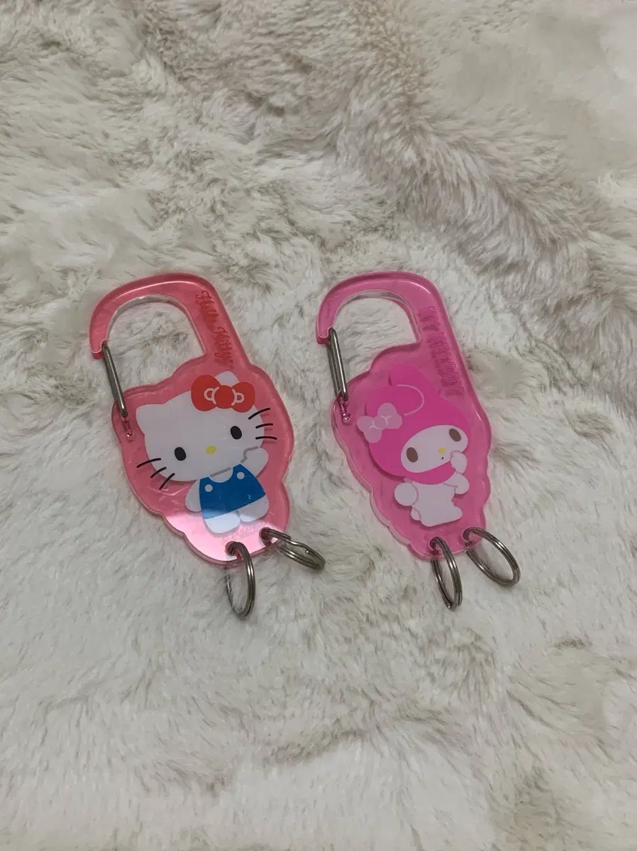 정품 산리오 아크릴 카라비너 키티 마이멜로디 마멜