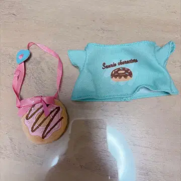 피타토 프렌즈 옷 갈아입히기 의류 S 도넛 & 티셔츠 세트