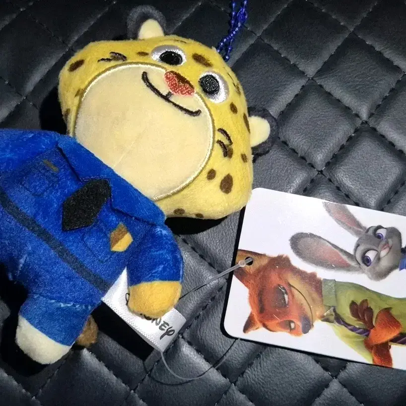 주토피아 닉 주디 인형 키링