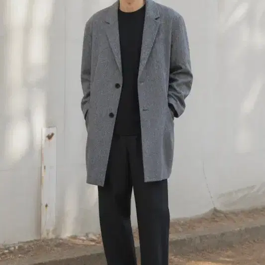 F081 ANDEW 코트 100 남 아지구제