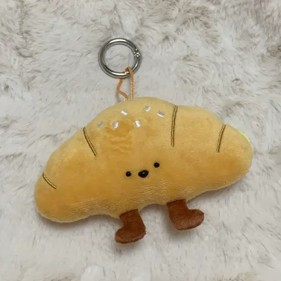 소품샵 소금빵 인형 키링