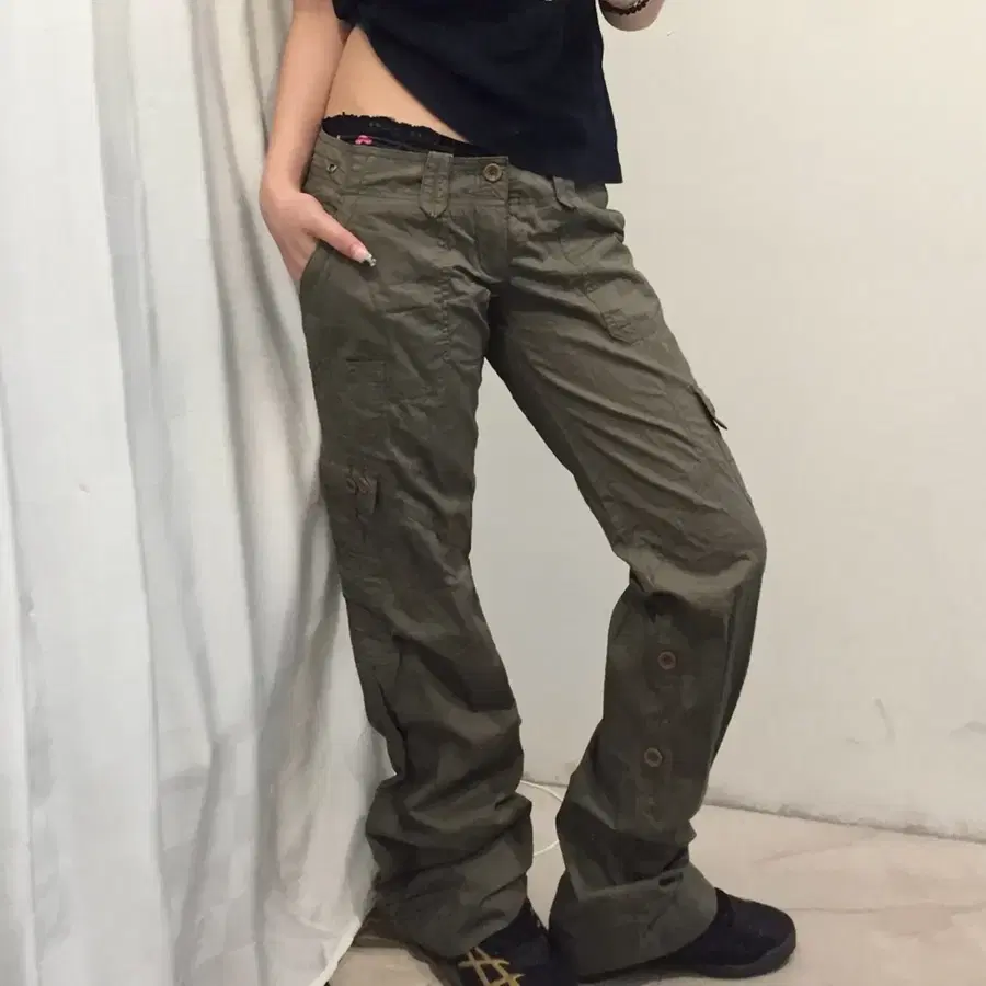 Abercrombie 아베크롬비 로우라이즈 카고 팬츠
