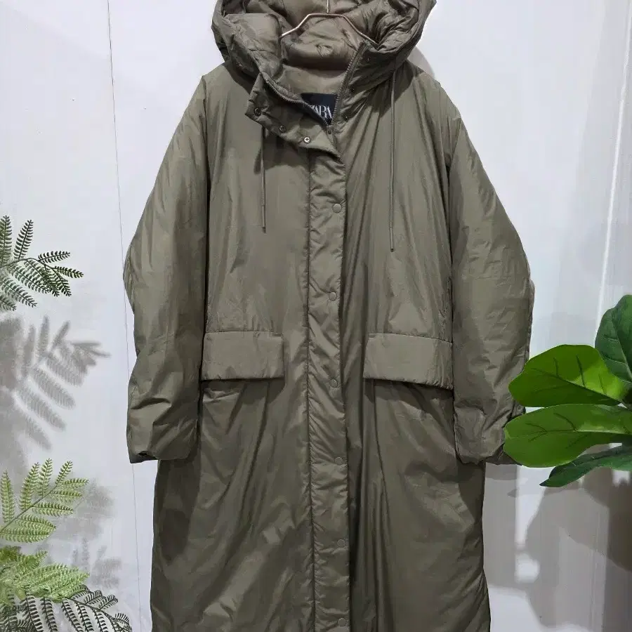 자라 롱패딩 카키 66 77