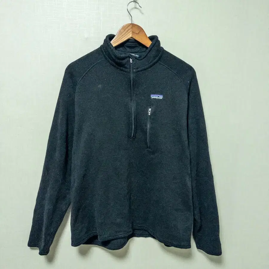 파타고니아 블랙 후리스 반집업 (XL) S325