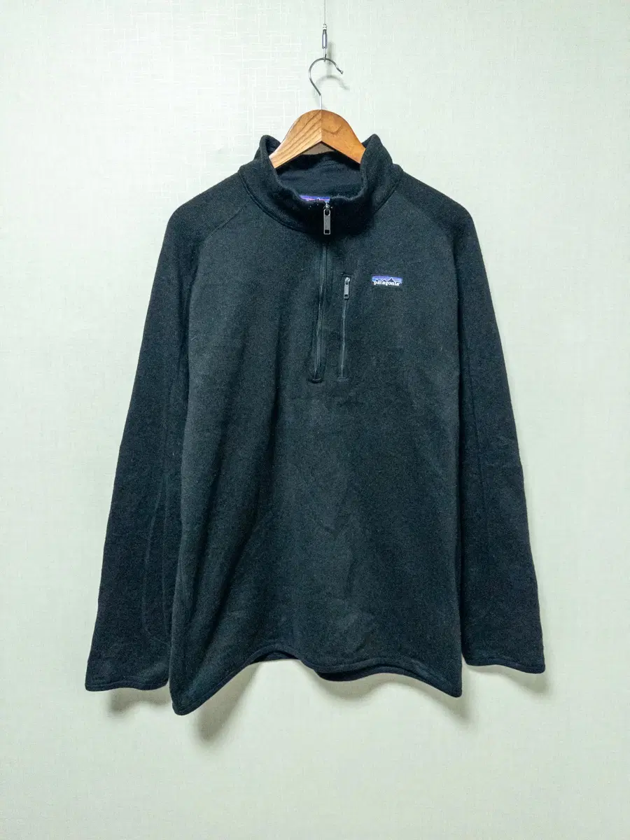 파타고니아 블랙 반집업 후리스 (2XL) S327