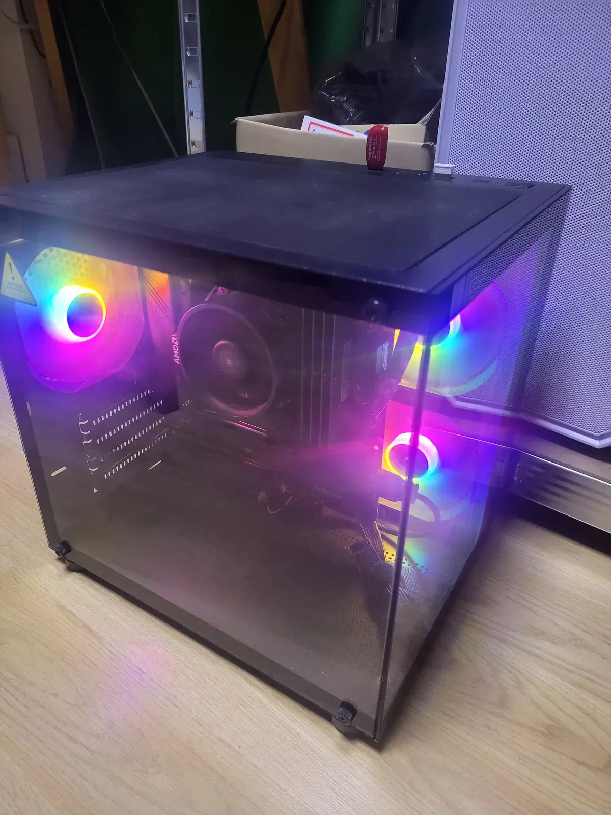 직거래)주식회사 투민시스템 TM100 RGB 강화유리 [미니타워] [블랙]