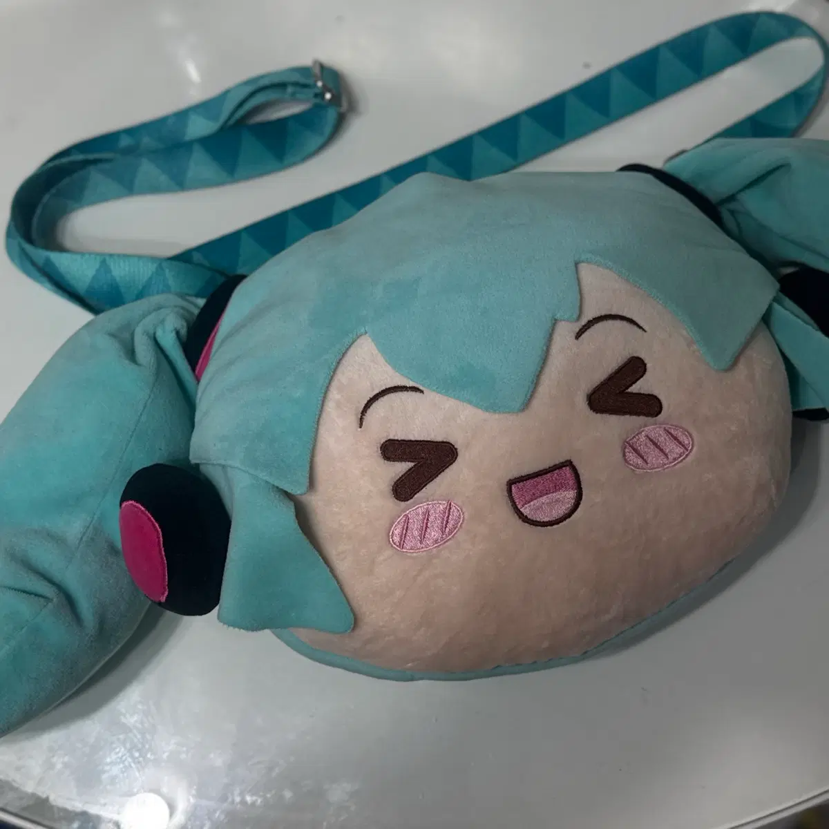 보컬로이드 하츠네미쿠 페이스 인형 포셰트 가방