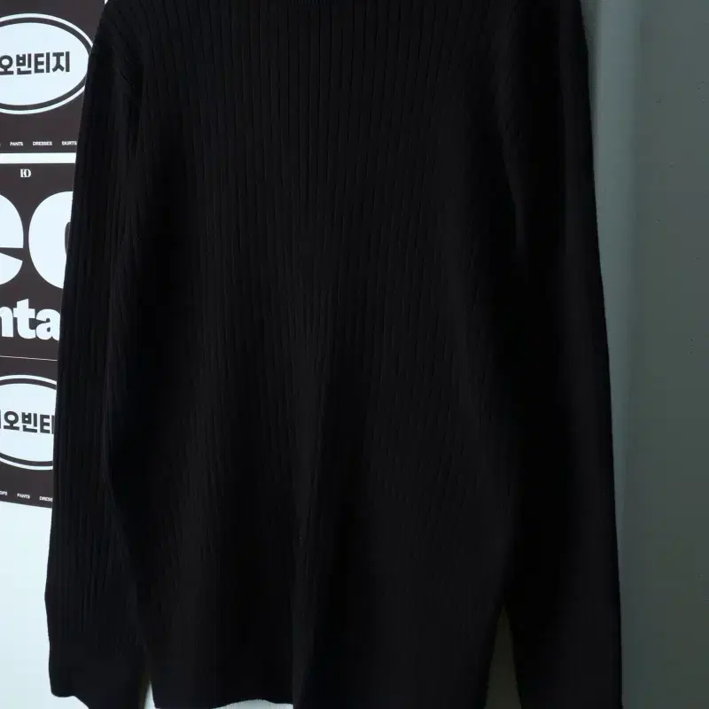 (M-L) COSTUME O'CLOCK 커스텀어클락 니트-H40041