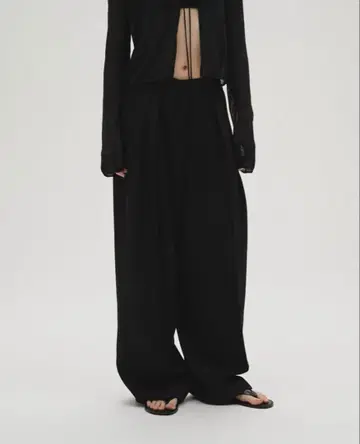 미사용 새상품 TODAYFUL Tuck Wide Trousers 블랙 S