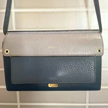 FURLA 훌라 가죽 지갑 숄더백 사선