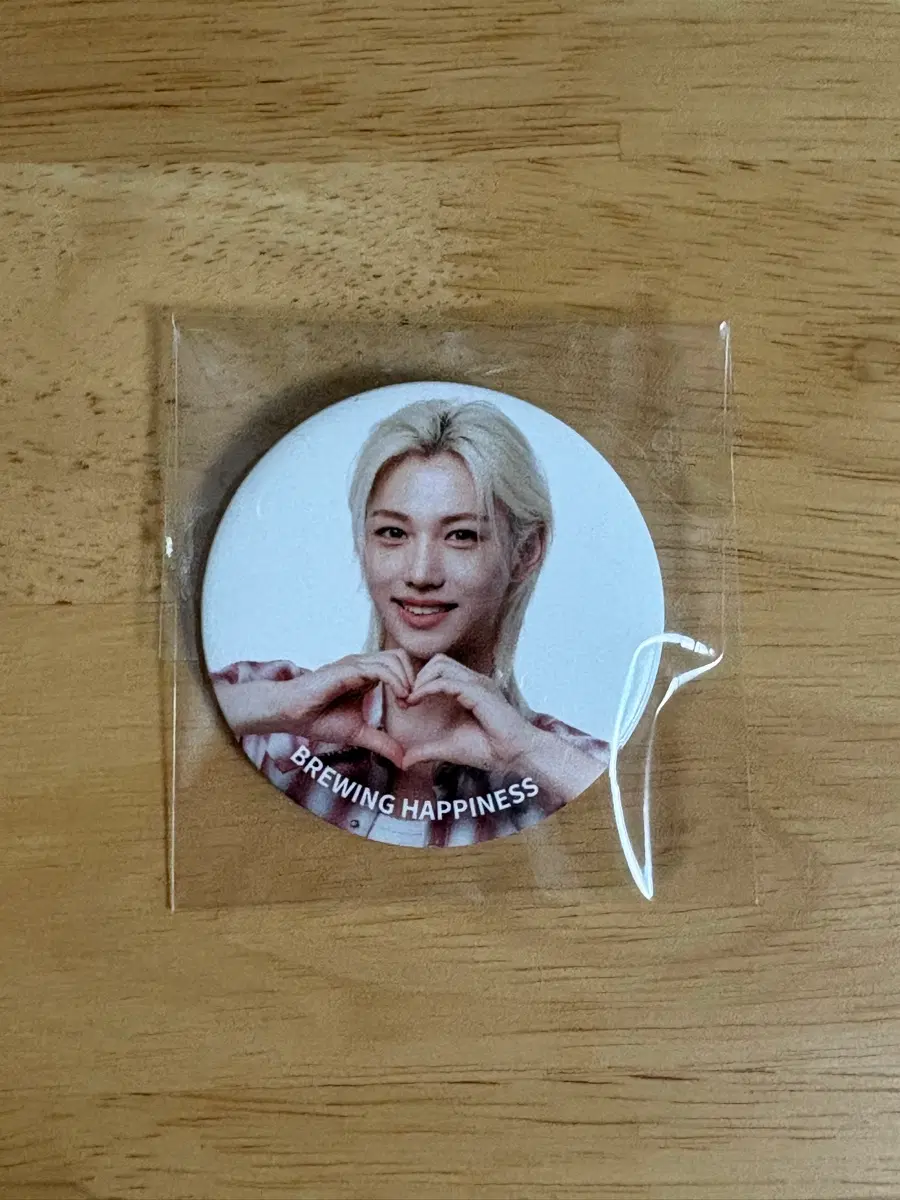 필릭스 공차 콜라보 캔뱃지