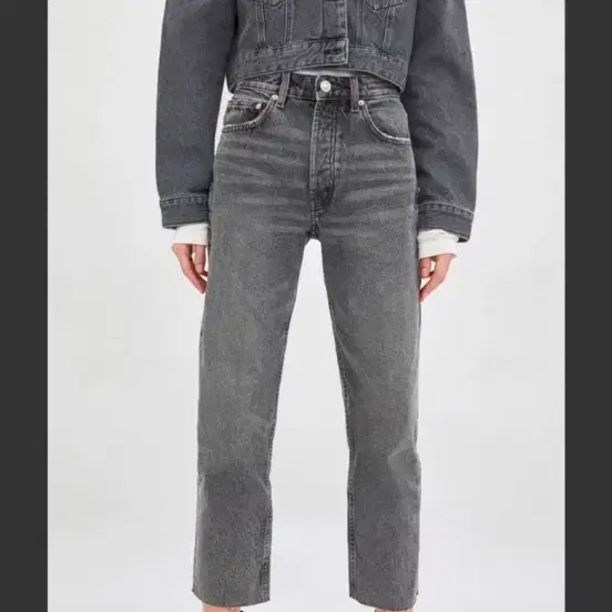 ZARA 그레이 데님 팬츠