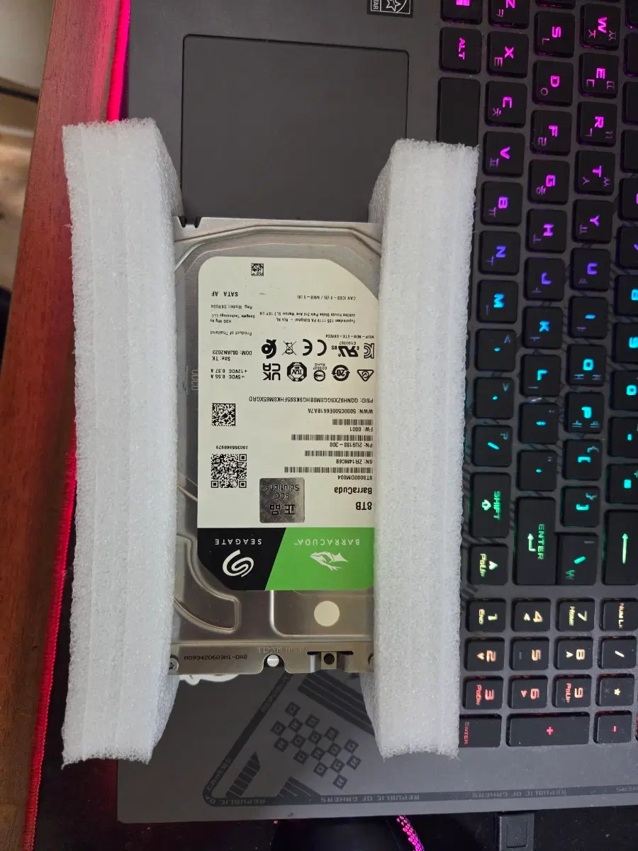 씨게이트 8테라 팝니다