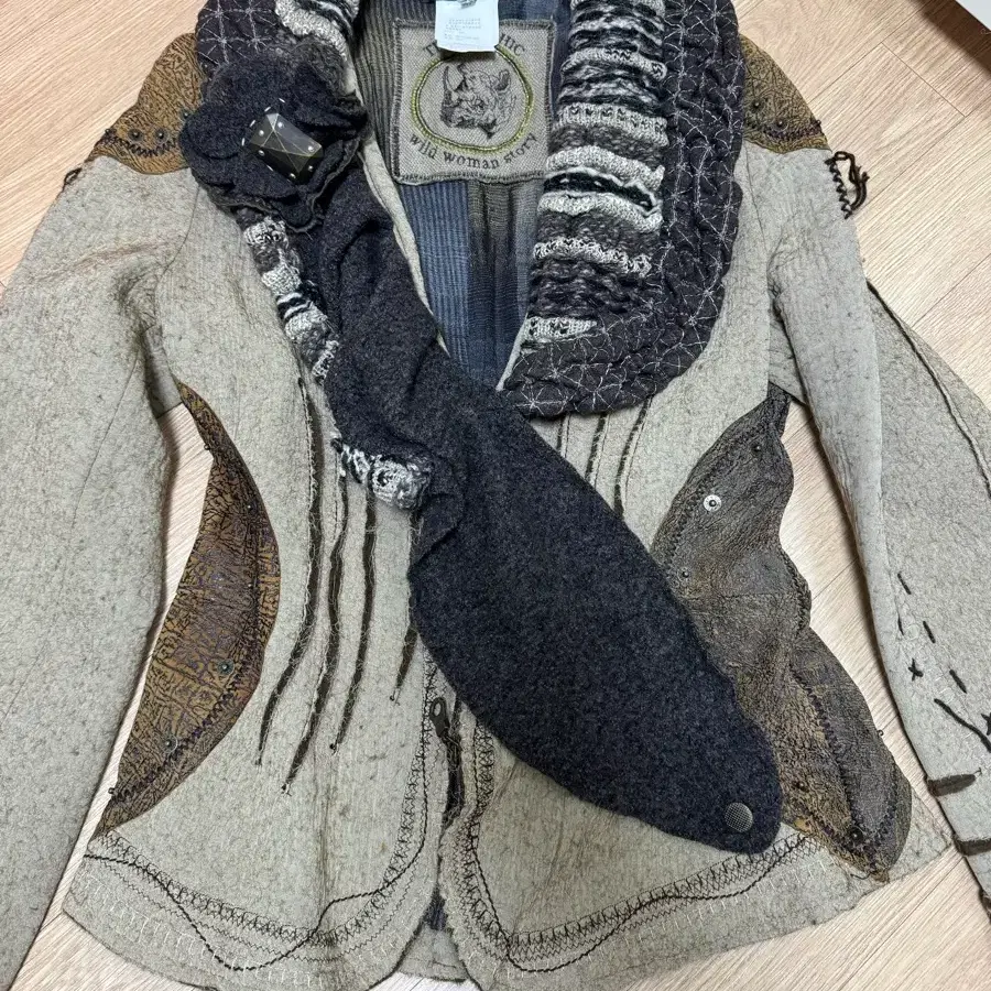 Tricot chic 자켓