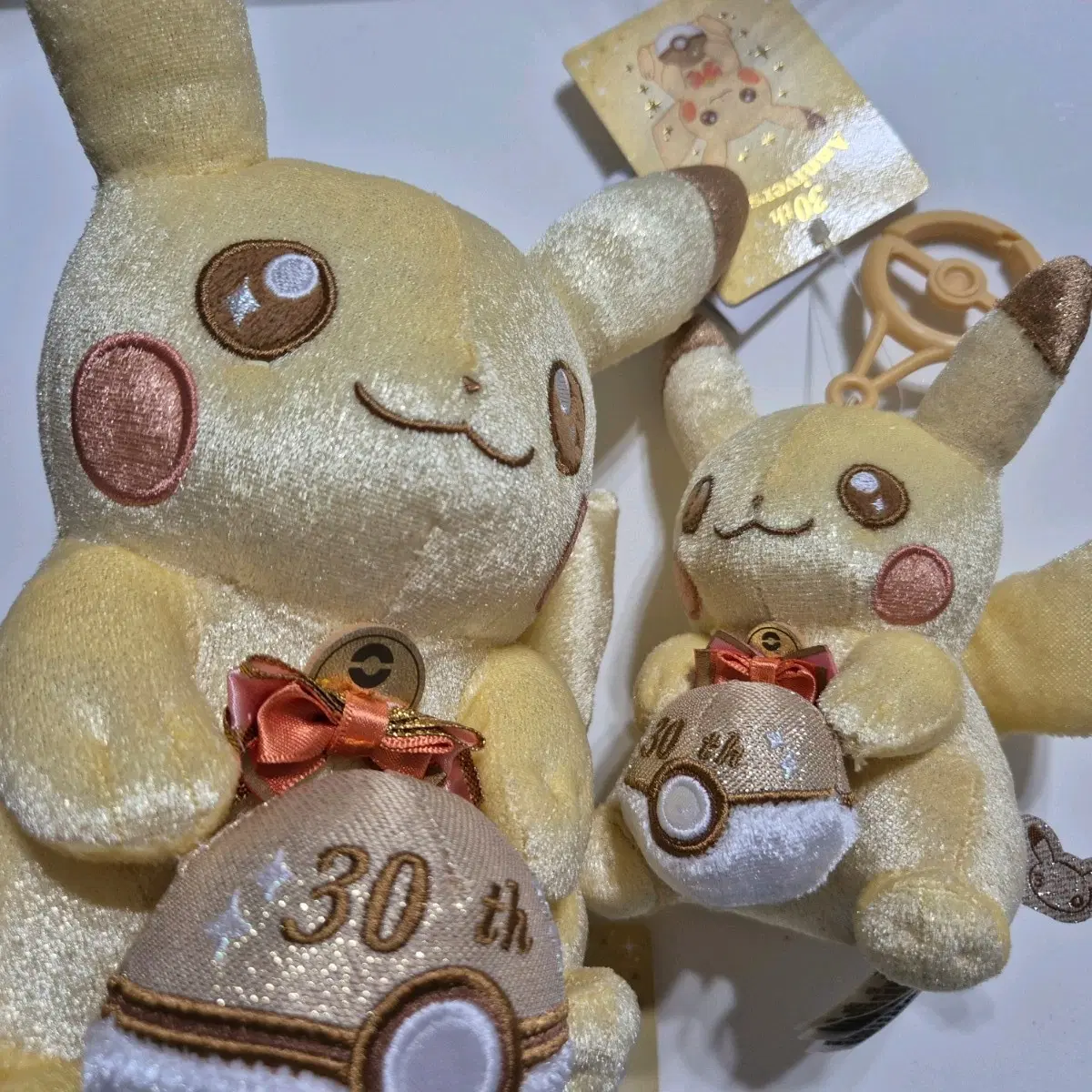 포켓몬스터 30주년 피카츄 황금 피카츄 인형 키링