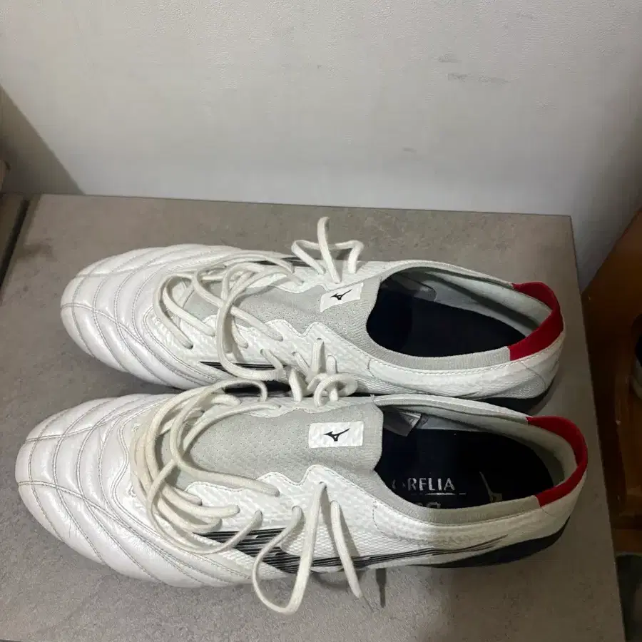 미즈노 MORELIA NEO IV 베타 엘리트AG