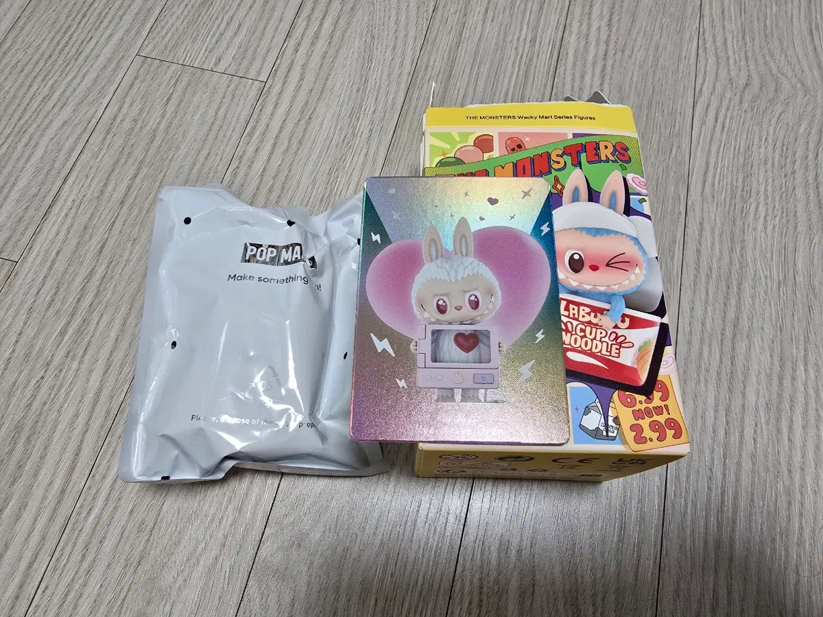 팝마트 라부부 수상한 편의점 시리즈 시크릿 전자레인지 판매합니다!