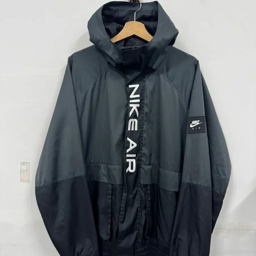 (110)나이키 에어 우븐 아노락 바람막이