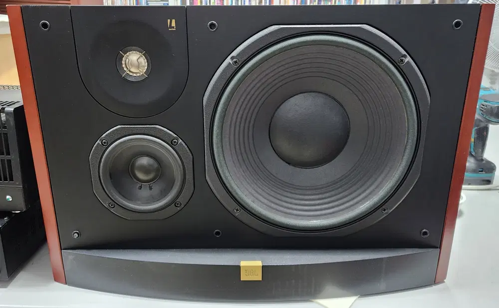 JBL L90 스피커
