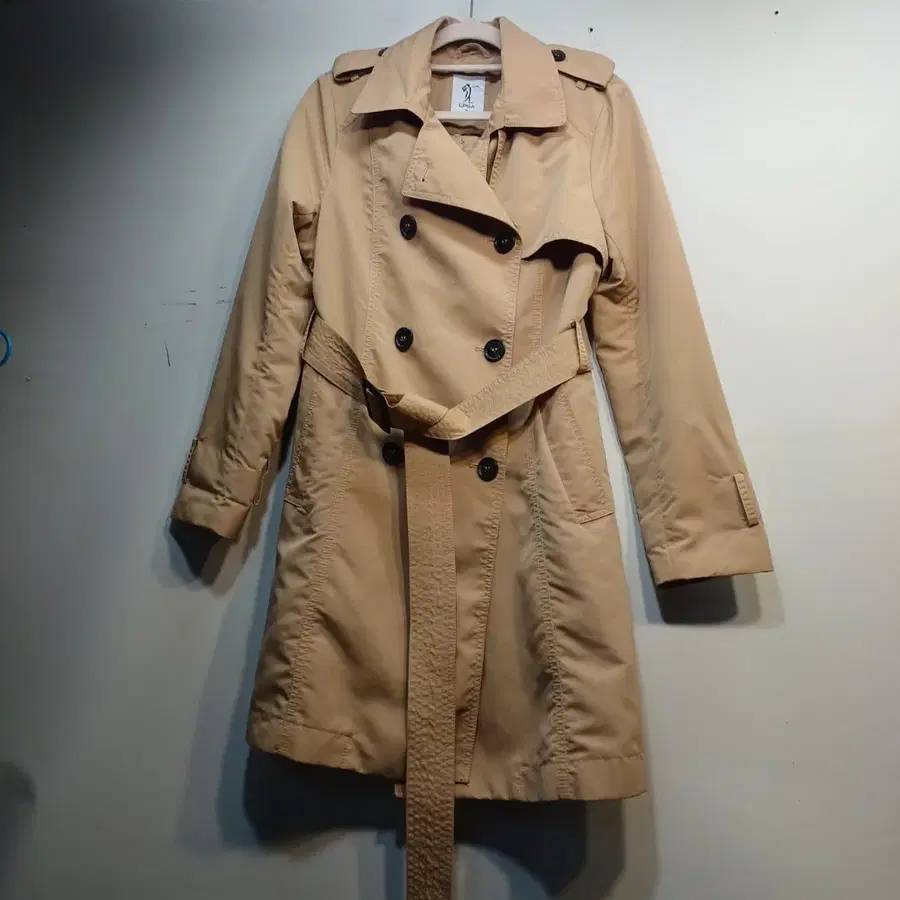 린아 트렌치코트 베이지봄가을90사이즈 690186