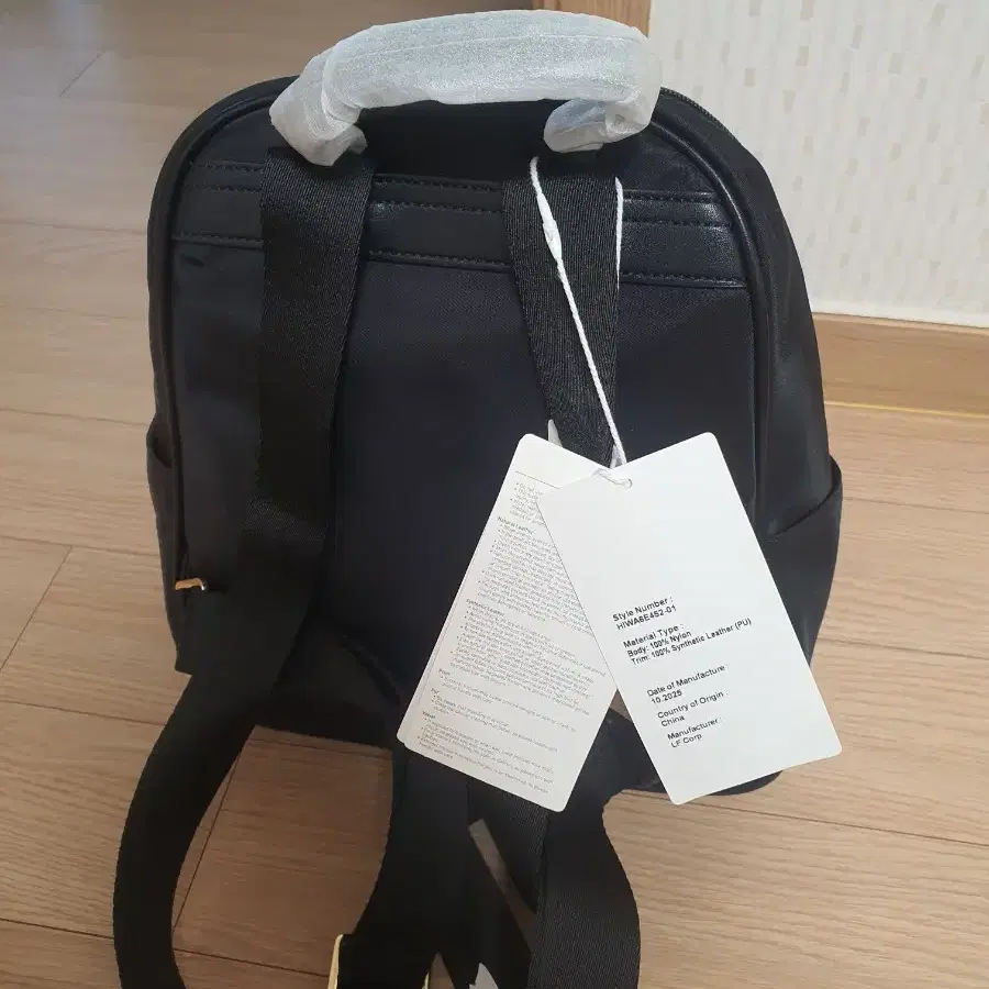 (새상품)Hazzys 블랙 백팩 HIWA6E452-01