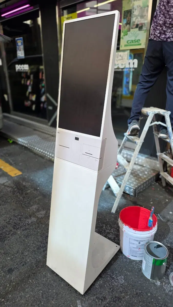 LG 디지털 사이니지 키오스크