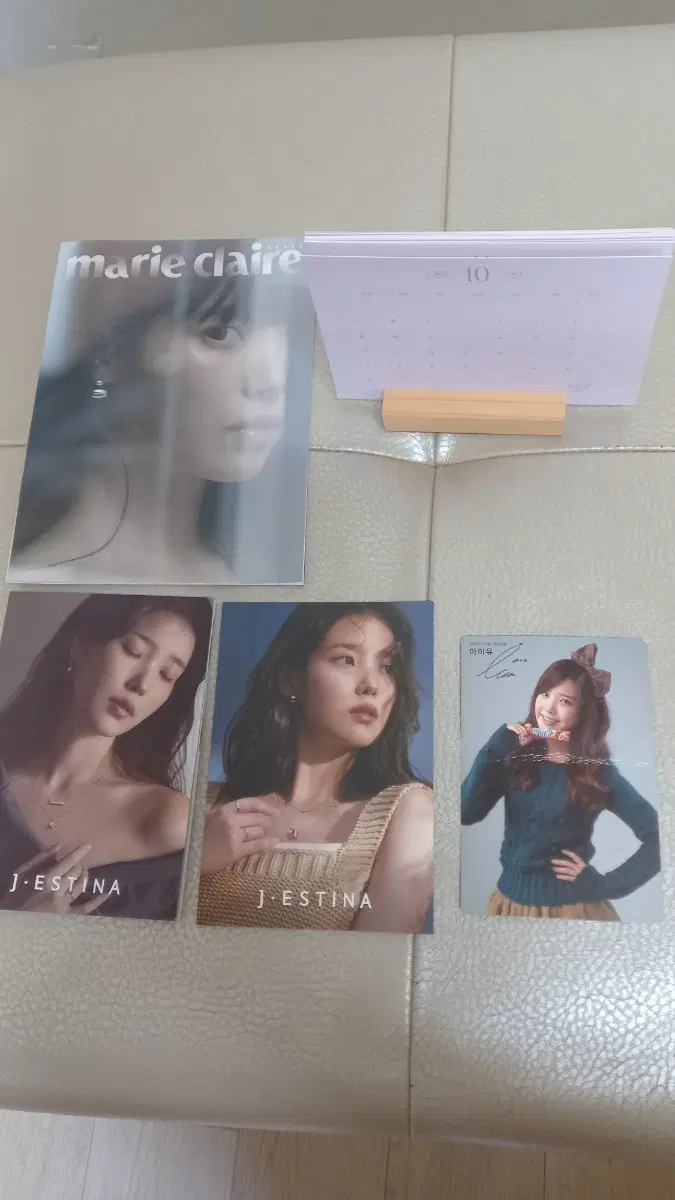 아이유 J.ESTINA.마이쥬 포토카드. 화보모음.