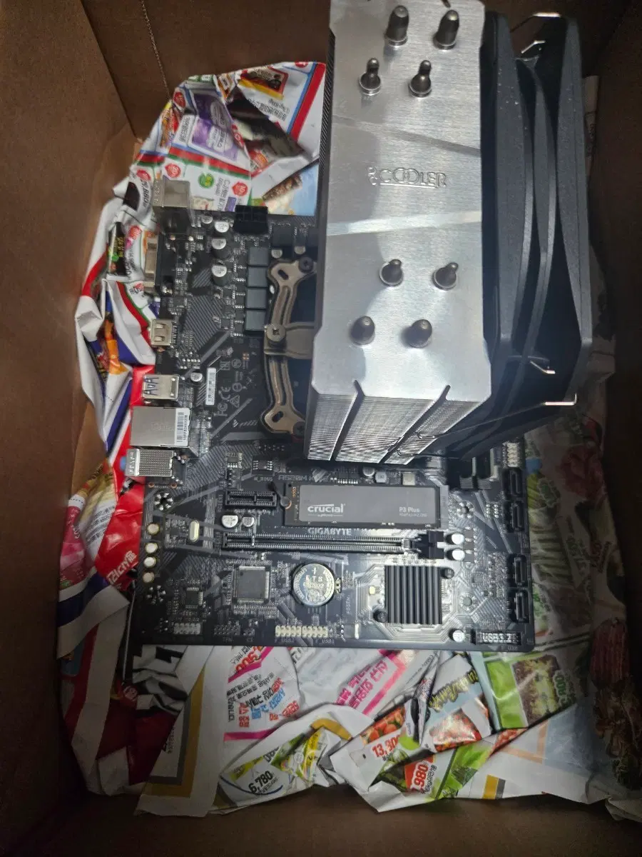 AMD 5600, DDR4 RAM 16GB, A520M K, 마이크론 pcie 4.0 500GB