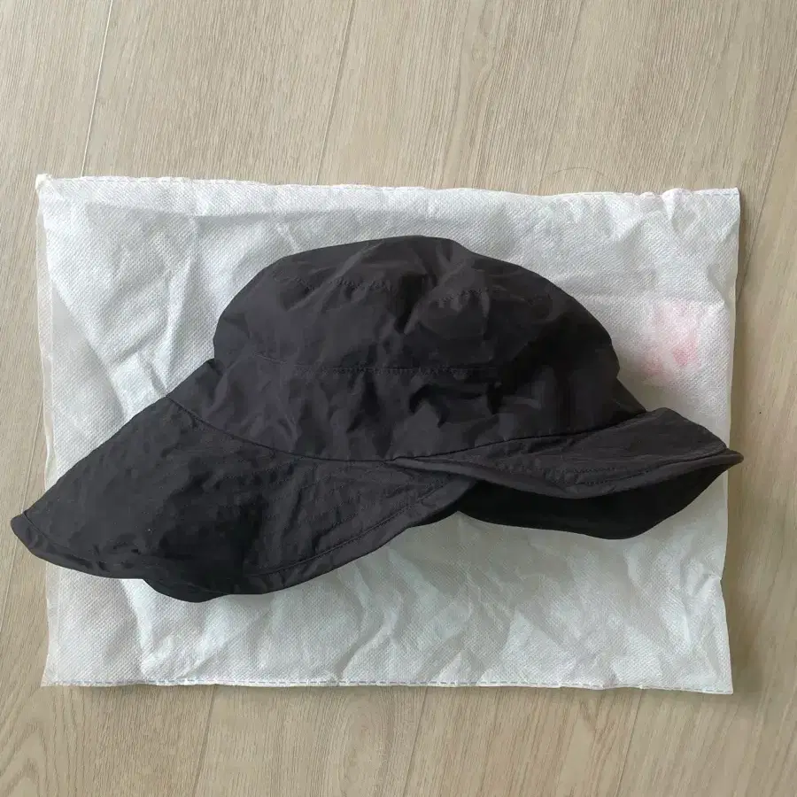 키지마타카유키 아트앤사이언스 모자 2사이즈 검정