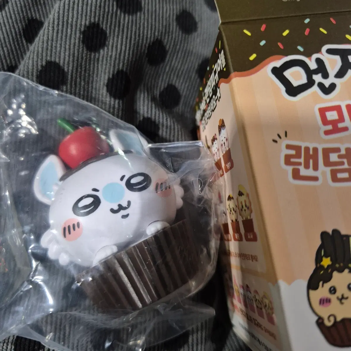 먼작귀 모니터 랜덤 피규어 모몽가 원가 양도