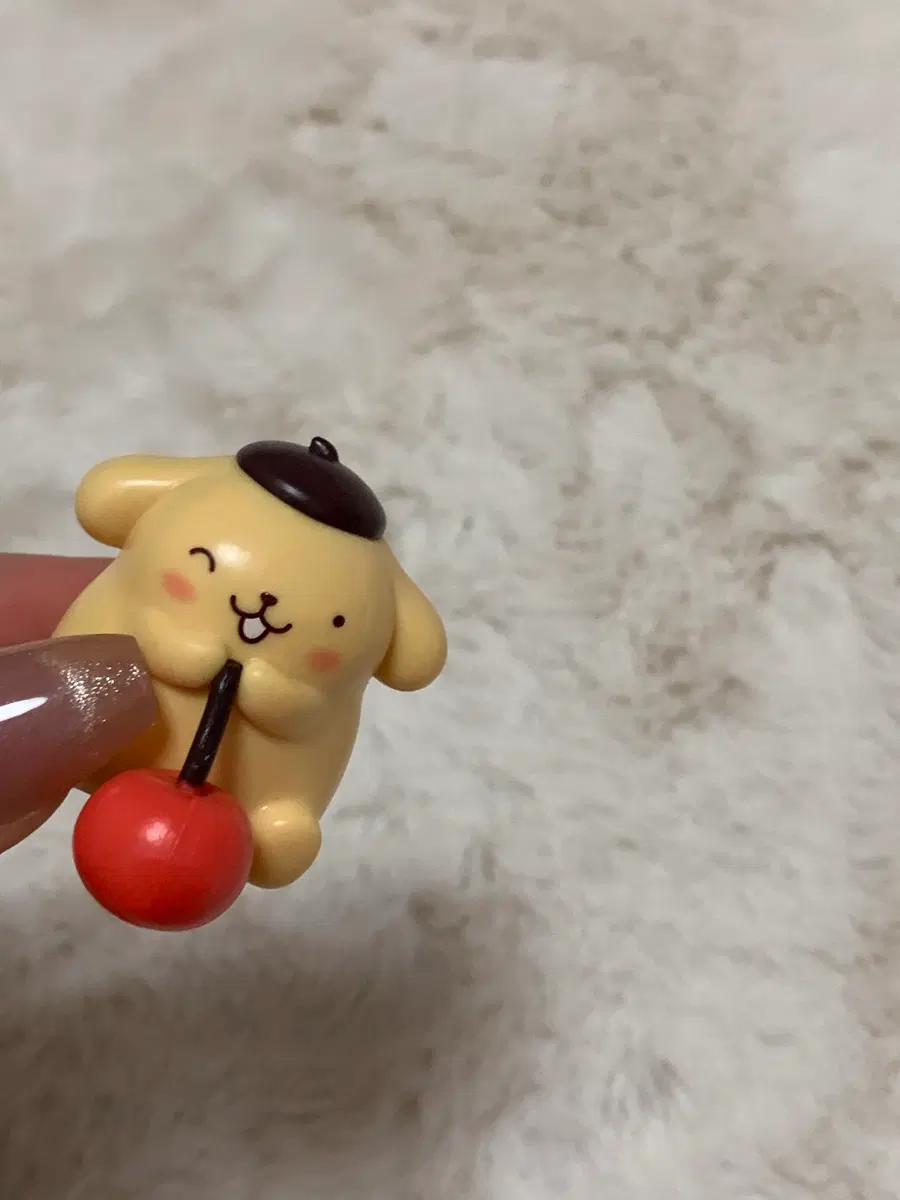 정품 산리오 폼폼푸린 체리 컵 대롱대롱 데롱데롱 피규어