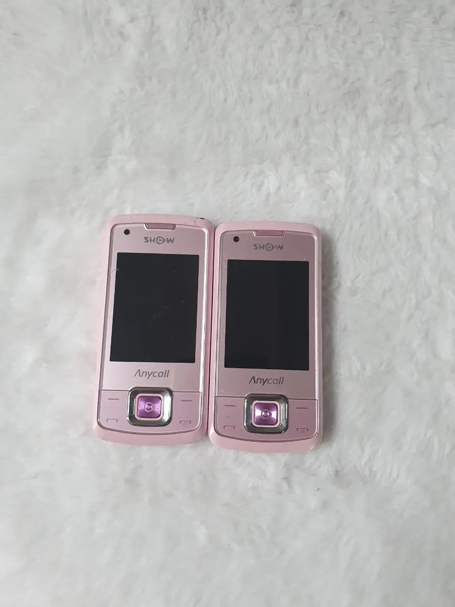 SPH-W8400 심플&슬림슬라이드폰 핑크색상 소장용 수집용