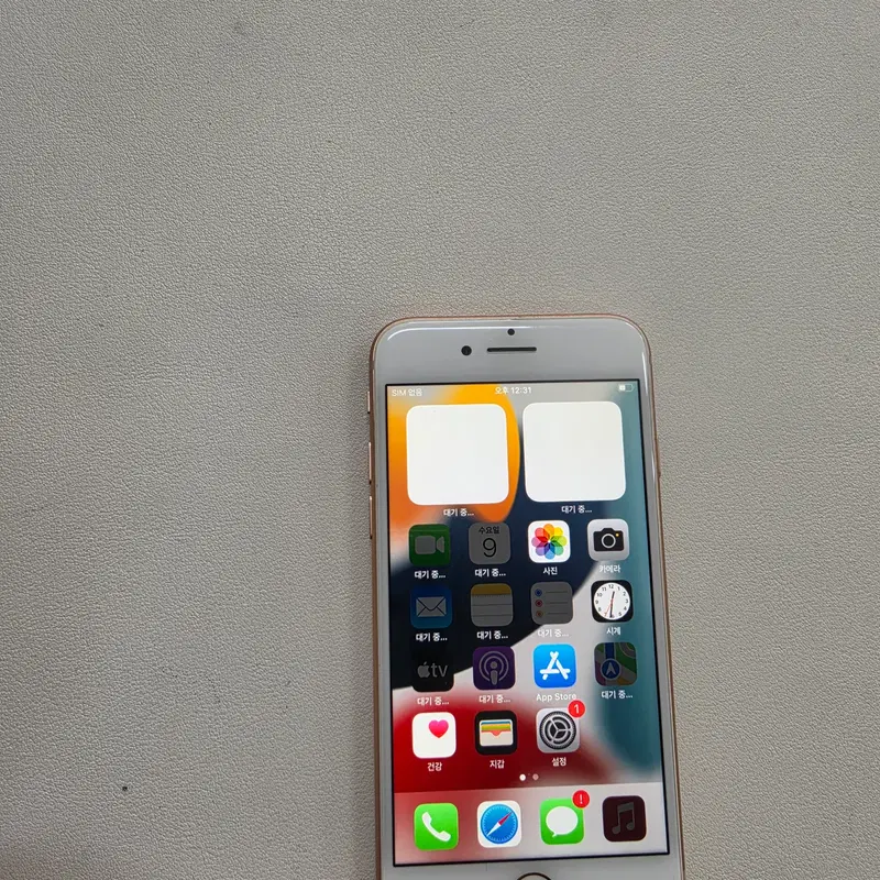 갤럭시 아이폰8골드 A급 64GB 무잔상 정상공기기 중고폰