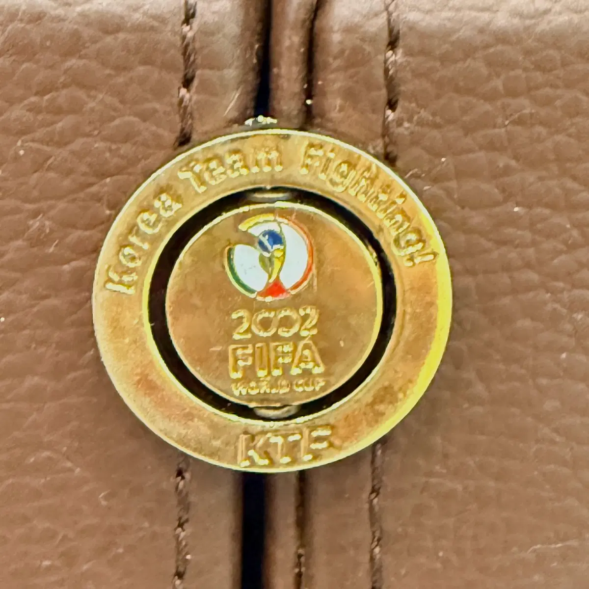 2002 FIFA 월드컵 KTF 기념 뱃지