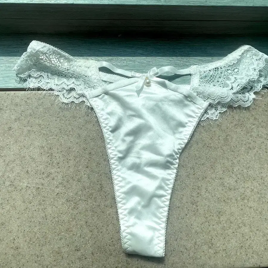 (중고) 여성팬티 웨딩스타일