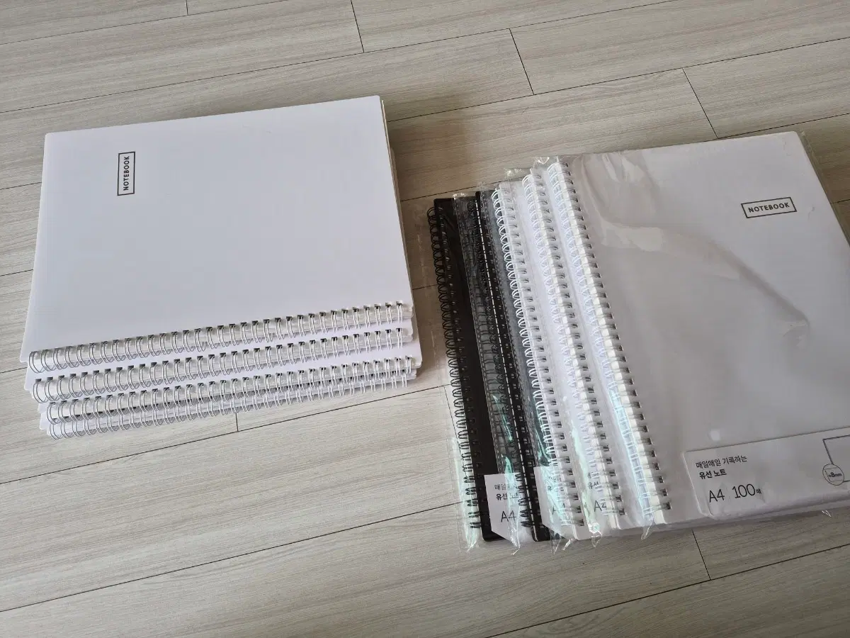다이소 A4 유선 노트 100매