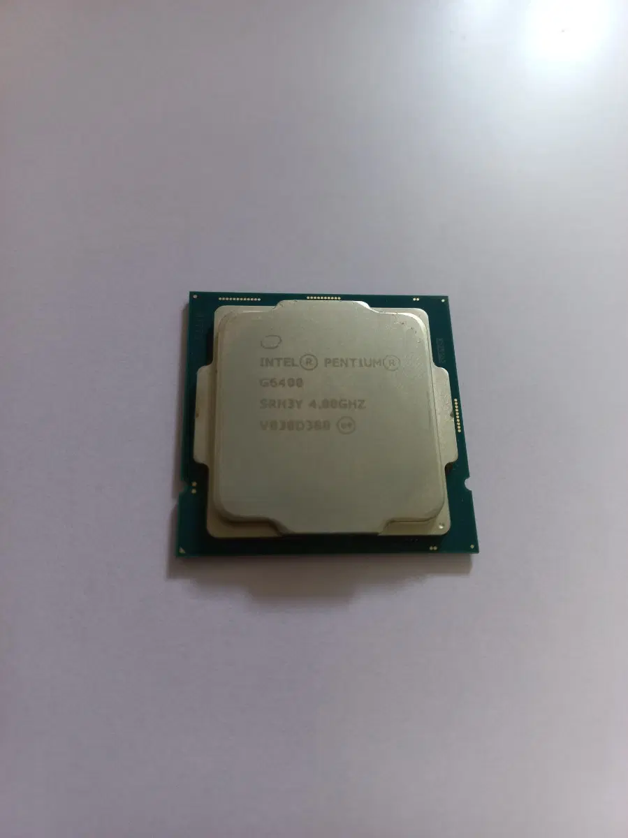 인텔 펜티엄 골드 G6400 CPU