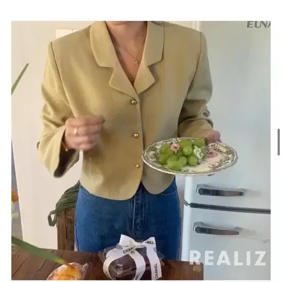 크롭 숏 카라 자켓